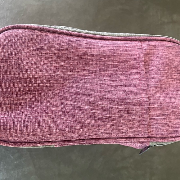 Toiletry travel bag - Picture 3 of 10